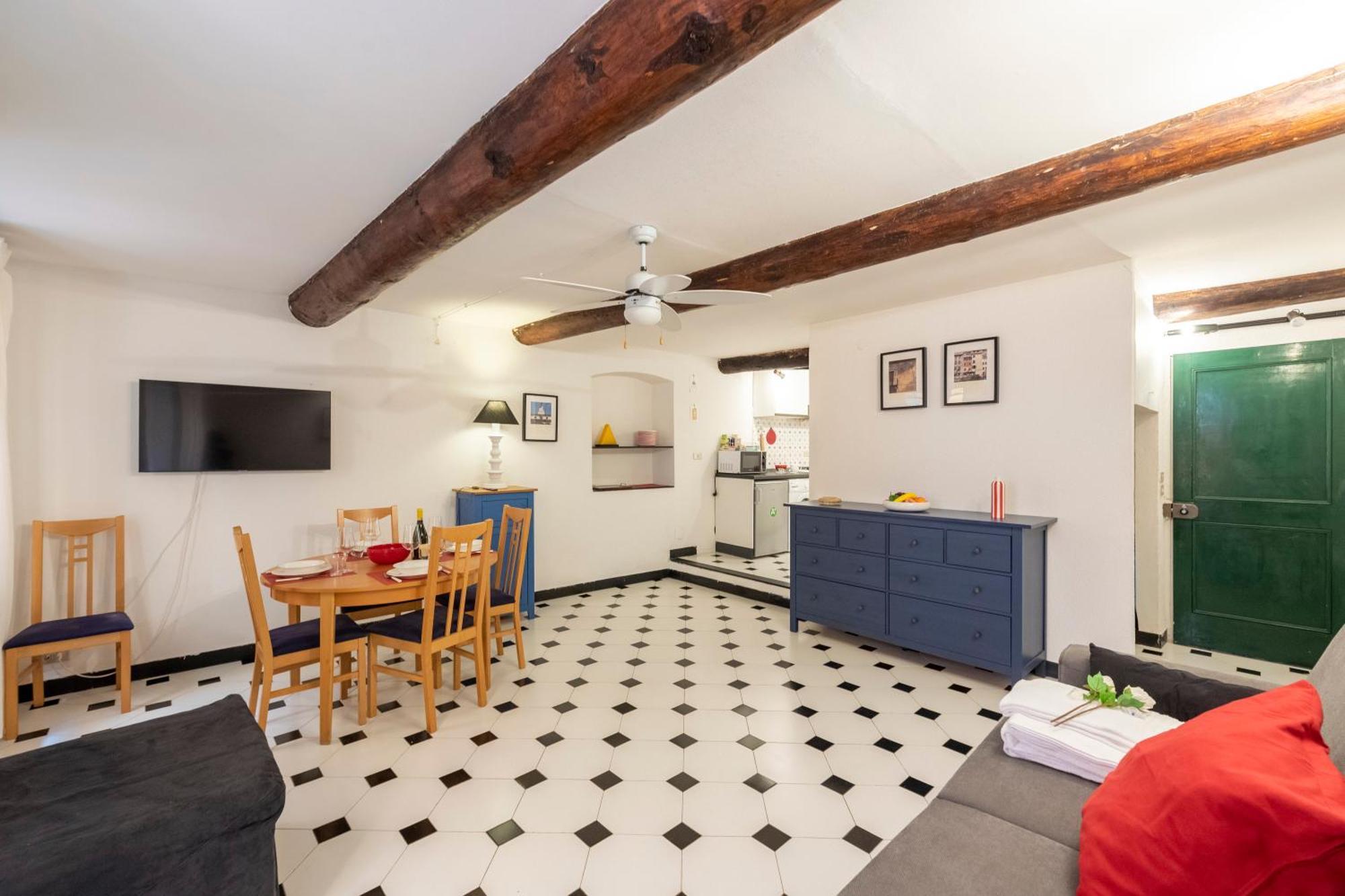 Charming Flat Historic Center - Happy